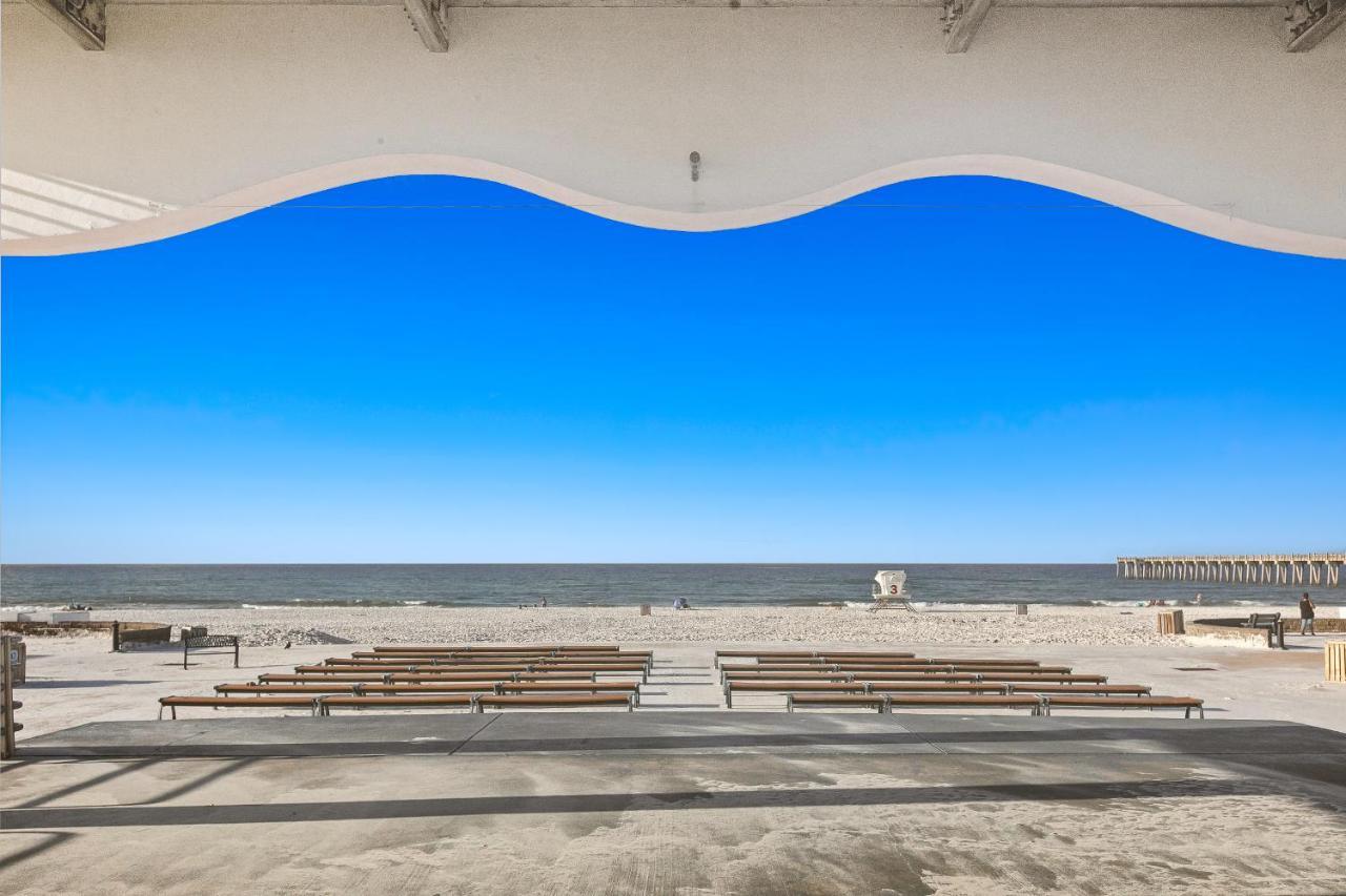 Sun And Sand Retreat 彭萨科拉海滩 外观 照片